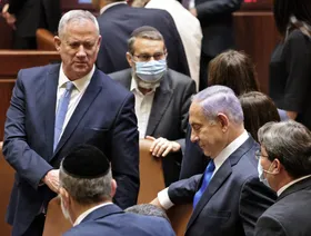 استطلاع رأي: تراجع شعبية نتنياهو في إسرائيل.. وجانتس المستفيد الأكبر