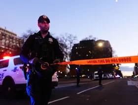 إدارة ترمب توقف كافة طلبات المهاجرين الأفغان بعد إطلاق النار قرب البيت الأبيض