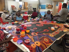 أستراليا تحقق بتدخل "عنصري" في فنون السكان الأصليين