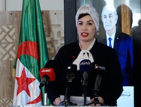 الجزائر.. مشروع قانون لحل مشاكل الفنانين الاجتماعية والمهنية