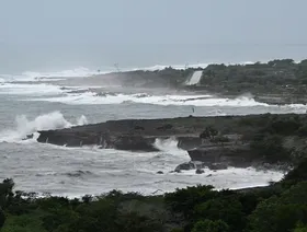 الإعصار ميليسا يصل كوبا بعد دمار في جامايكا