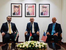 المبعوث الأميركي يبحث في الأردن تطورات وقف إطلاق النار بالسويداء