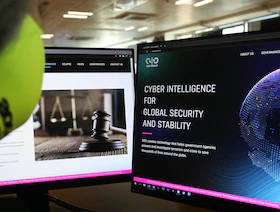 هل باركت الاستخبارات الأميركية محاولة شراء "NSO" مالكة "بيجاسوس"؟