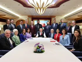 أردوغان يرفض دعوات واشنطن لقطع العلاقات مع "حماس".. وإسرائيل ترد