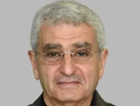 المصري نبيل صيدح يفوز بجائزة نوابغ العرب فئة الطب.. من هو؟