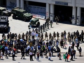 احتجاجات لوس أنجلوس.. قاض أميركي يرفض طلباً بوقف فوري لنشر القوات الفيدرالية