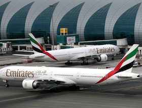 مطار دبي يعود للعمل بنسبة 100% للمرة الأولى منذ جائحة كورونا