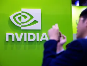 إنفيديا تنفي الاستحواذ على Groq: اتفاق على استخدام التكنولوجيا فقط