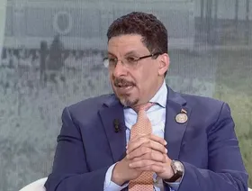 اليمن.. أحمد بن مبارك رئيساً جديداً للوزراء