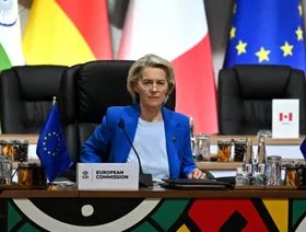 "الجمود المؤسسي" والانقسام يعززان مخاوف أوروبا بشأن التخلف عن القوى الكبرى