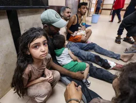 مفاوضات غزة.. حماس توافق على إطلاق سراح 10 محتجزين وتتمسك بالمساعدات والانسحاب