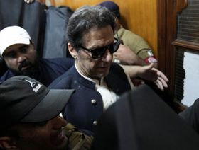 القضاء الباكستاني: تسريب عمران خان برقية سرية "أضر بالبلاد"