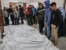 "حماس": سلمنا ردنا في مفاوضات غزة إلى الوسطاء والكرة بملعب إسرائيل