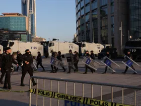 تركيا.. اعتقال 3 رؤساء بلديات معارضين