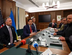 واشنطن وكييف تتفقان على إطار "ترتيبات أمنية" خلال محادثات فلوريدا