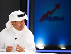 "فبراير الأسود".. عندما سقطت المدينة في يد محتال