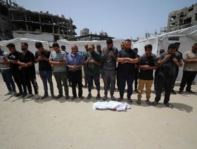 إسرائيل تصعد غاراتها على غزة وتقتل 200 فلسطيني.. وتُهجر 300 ألف من شمال القطاع