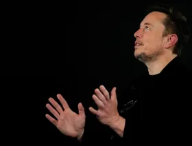 ماسك: مخاطر الذكاء الاصطناعي كبيرة ويجب كشف أسباب إقالة ألتمان