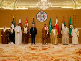 الشراكة الخليجية الأميركية.. تنسيق سياسي وتعاون أمني
