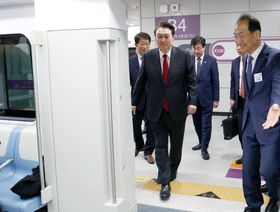 كوريا الجنوبية.. قطار فائق السرعة لزيادة معدل المواليد