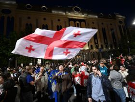 برلمان جورجيا يسقط فيتو الرئيسة ويقر قانون "النفوذ الأجنبي"