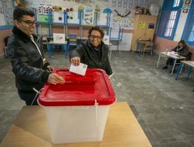 تونس.. بدء الجولة الثانية من الانتخابات المحلية