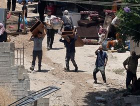 إسرائيل توسع هدم المنازل بالضفة الغربية وتجبر الفلسطينيين على النزوح