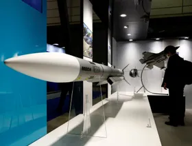 بريطانيا تستعد لدمج صاروخ "النيزك" في الطائرة الشبحية F-35B