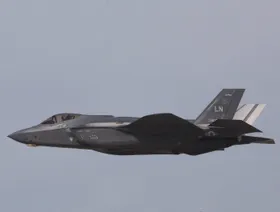 منافسة جوية بين مقاتلات شبحية.. F-35 الأميركية أمام Su-57E الروسية في معرض دبي للطيران