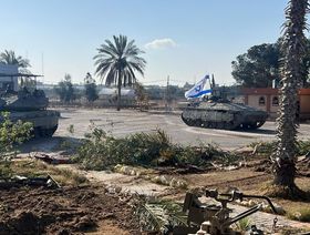 "اجتماع القاهرة": مصر تتمسك بانسحاب إسرائيل كشرط لتشغيل معبر رفح