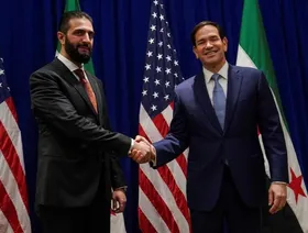 الشرع في واشنطن.. "قانون قيصر" و"التعاون الدفاعي" يتصدران أجندة المباحثات