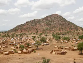 الجيش السوداني يتهم "الدعم السريع" بقصف مقر أممي.. وقوات "حميدتي" تنفي