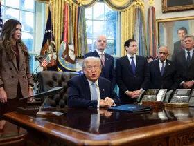 ترمب: سنبيع طائرات F-35 للسعودية