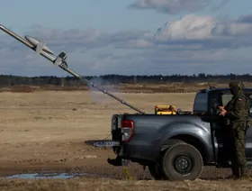 الجيش البريطاني يسعى لتوظيف الذكاء الاصطناعي لإعادة تشكيل ساحات القتال