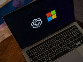 مايكروسوفت تقترب من التوصل لاتفاق جديد يحمي شراكتها مع OpenAI