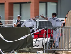 "انطواء وولع بالسلاح والصيد".. تفاصيل جديدة عن منفذي هجوم سيدني