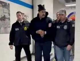 نقل مادورو إلى نيويورك.. محاولة "شرعنة" لاعتقال رئيس فنزويلا