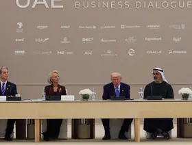 ترمب في الإمارات.. صفقات تجارية بقيمة 200 مليار دولار واتفاقية للذكاء الاصطناعي