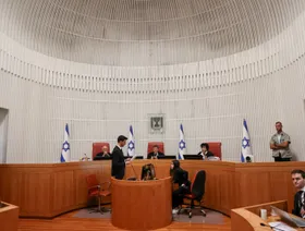 المحكمة العليا الإسرائيلية تبقي على رونين بار رئيساً لـ"الشاباك" مؤقتاً