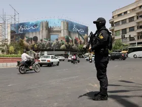 وسط جهود دولية للوساطة.. "أزمة ثقة" تهدد فرص استئناف مفاوضات طهران وواشنطن