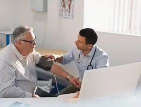 وفيات مفاجئة بلا أعراض.. ما علاقة ضغط الدم؟