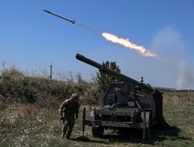 "بدأنا نرى قاع البرميل".. الناتو يحذر من نفاد مخزونات الذخيرة الموجهة لأوكرانيا