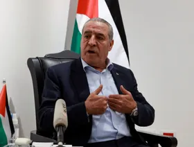 بعد تعيينه نائباً لرئيس منظمة التحرير ودولة فلسطين.. من هو حسين الشيخ؟
