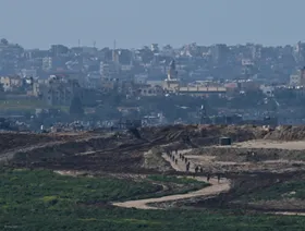 التنفيذ بدأ بالفعل.. إسرائيل تشق طريقاً يفصل شمال غزة عن القطاع