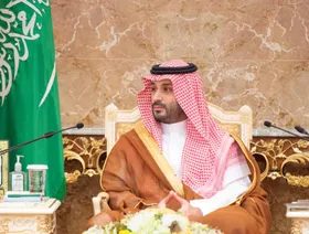 ولي العهد السعودي يرحّب باتفاق وقف النار بين إيران وإسرائيل
