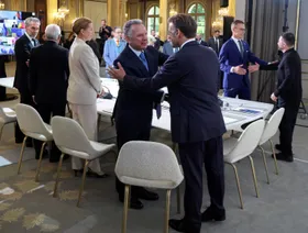 الحرب الروسية الأوكرانية.. أوروبا وأميركا تبحثان عن أرضية مشتركة في محادثات برلين