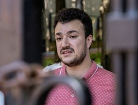 قاض أميركي يأمر سلطات الهجرة بالسماح لطالب كولومبيا المحتجز محمود خليل بلقاء زوجته