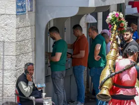 السلطة الفلسطينية تدفع 70% من رواتب موظفيها عن أغسطس