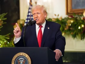 الهجرة والاقتصاد والحروب.. تعهدات ورسائل في خطاب ترمب بعد 11 شهراً بالبيت الأبيض