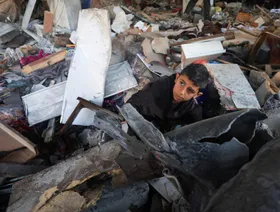 "أطباء بلا حدود": إصابات بنيران إسرائيلية بين نساء وأطفال غزة خلال وقف النار